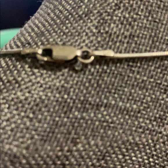 Sterling silver CZ stone necklace - Picture 5 of 6